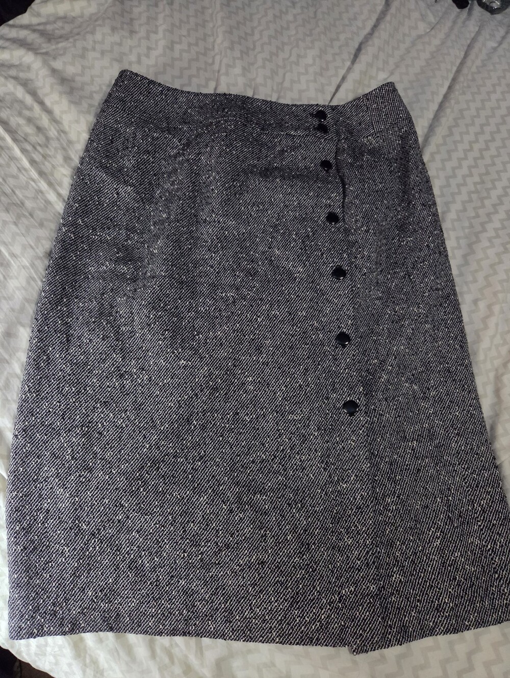 Vintage Talbots Wool Blend Tweed Skirt With Buttons
